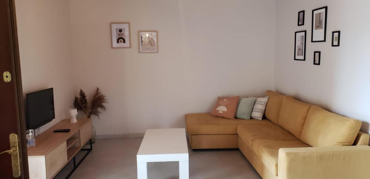 Michalis, 2-bedroom apartment in Saranda Exterior foto